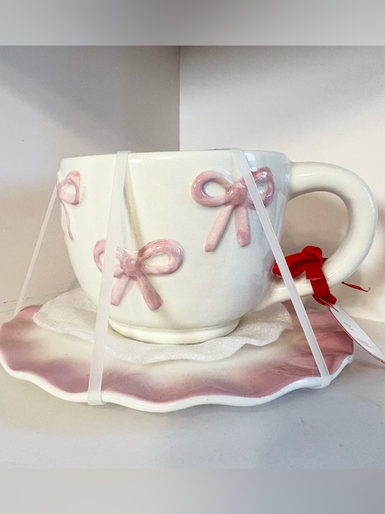 Other - Pink-bow coquette aesthetic ceramic Tea cup & scalloped Saucer Set